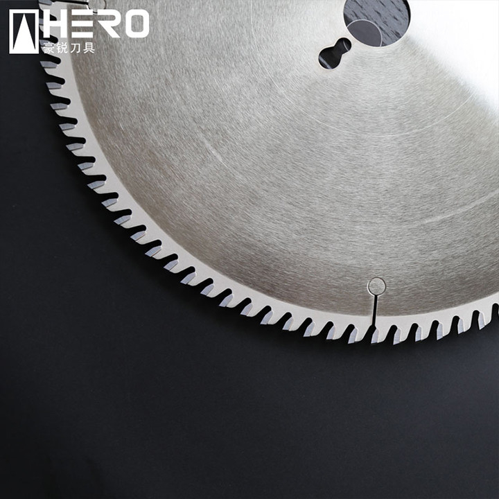 Tungsten Carbide Circular Universal Saw Blade Professional Design Wide Application