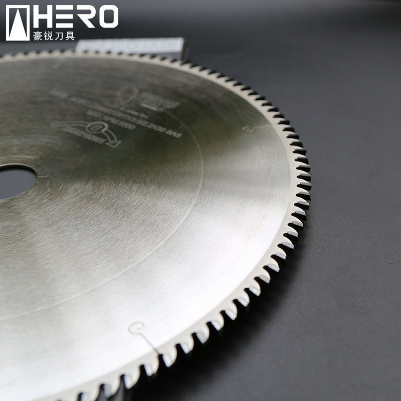Multifunctional Tct Circular Saw Blade , Sheet Metal Circular Saw Blade